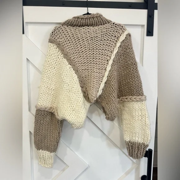 Cozy Colorblock Sweater - Picture 12 of 12